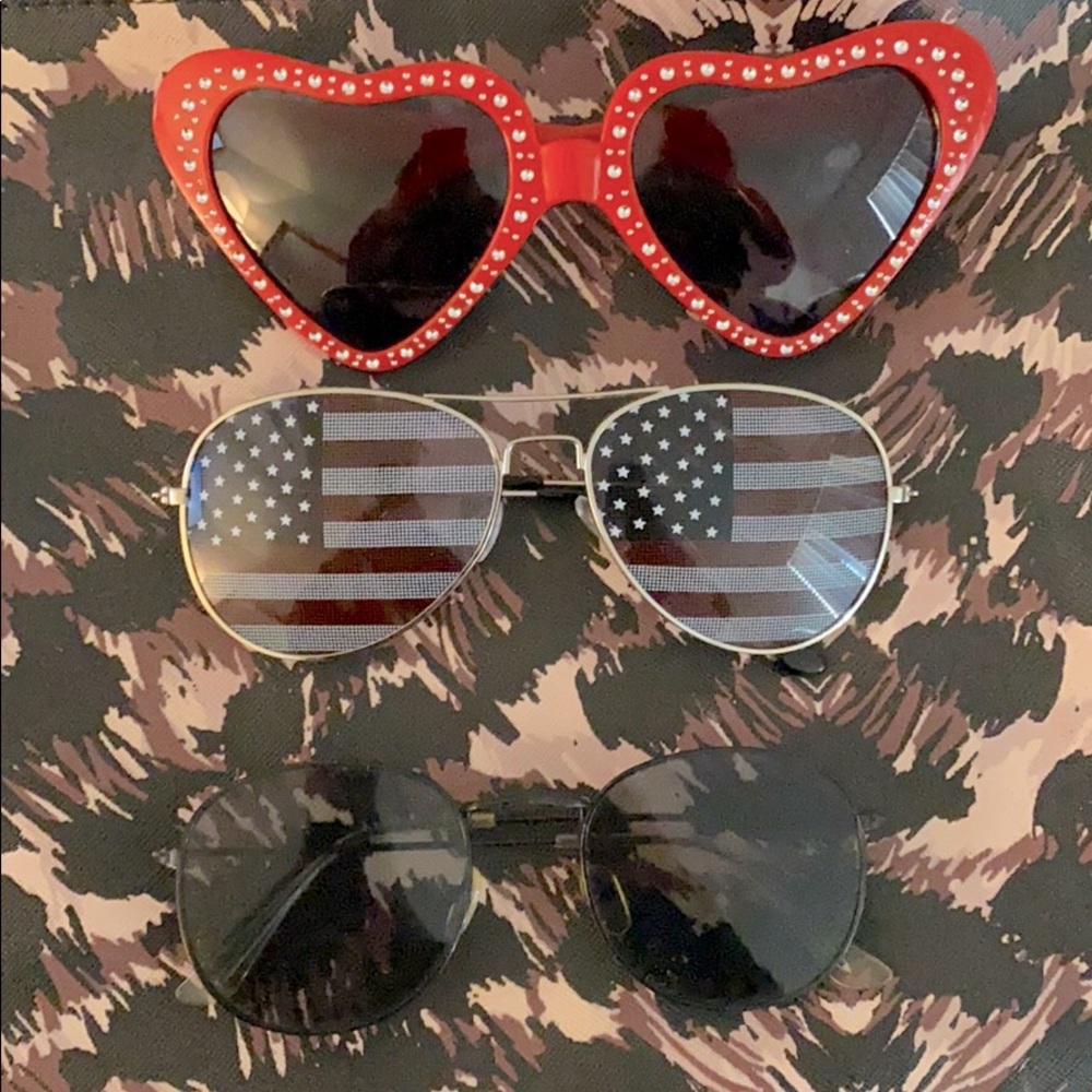 Bundle of trendy sunglasses